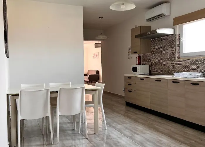 F4 Modern And Bright In Malta Apartamento *