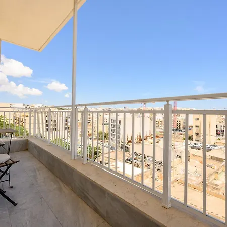 F4 Modern And Bright In Malta Daire *
