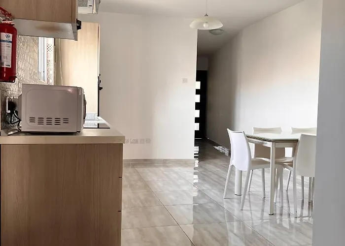 F4 Modern And Bright In Malta Appartamento *