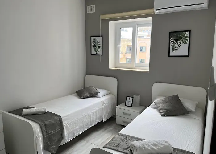 Appartamento F4 Modern And Bright In Malta Msida